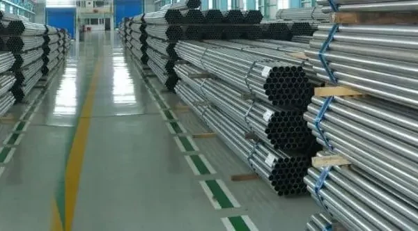 مواسير سيملس استانلس